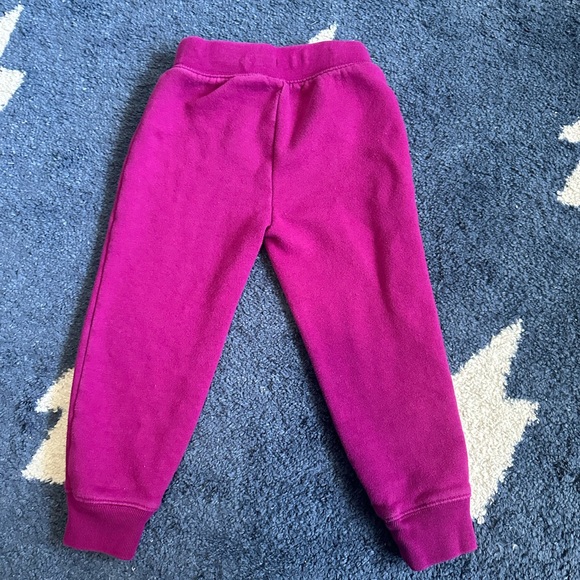 GAP Kids Purple Sweatpants and T-shirts - Picture 5 of 5